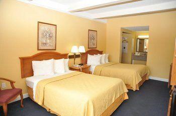 Motel Ambassadors & Virginia Beach