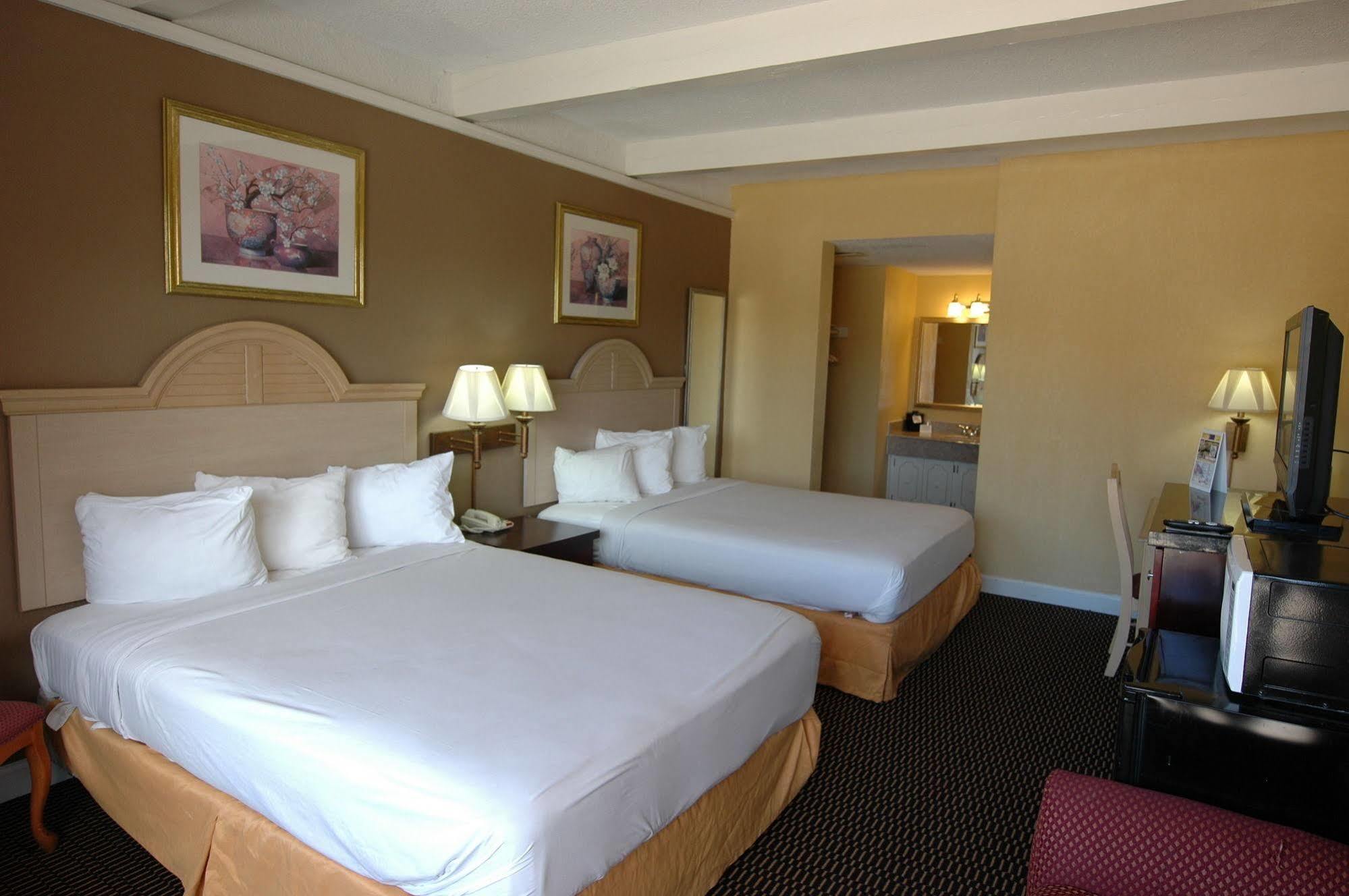 Ambassadors & Motel